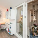 Holiday home 6 Person In