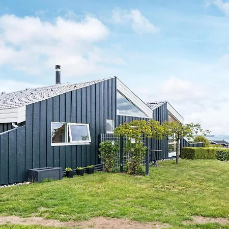 6 Person In Holiday home *