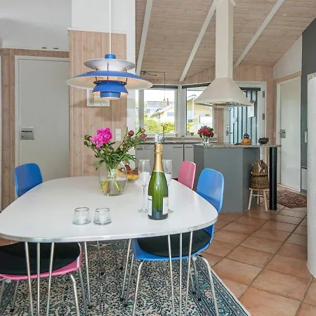 Holiday home 6 Person In